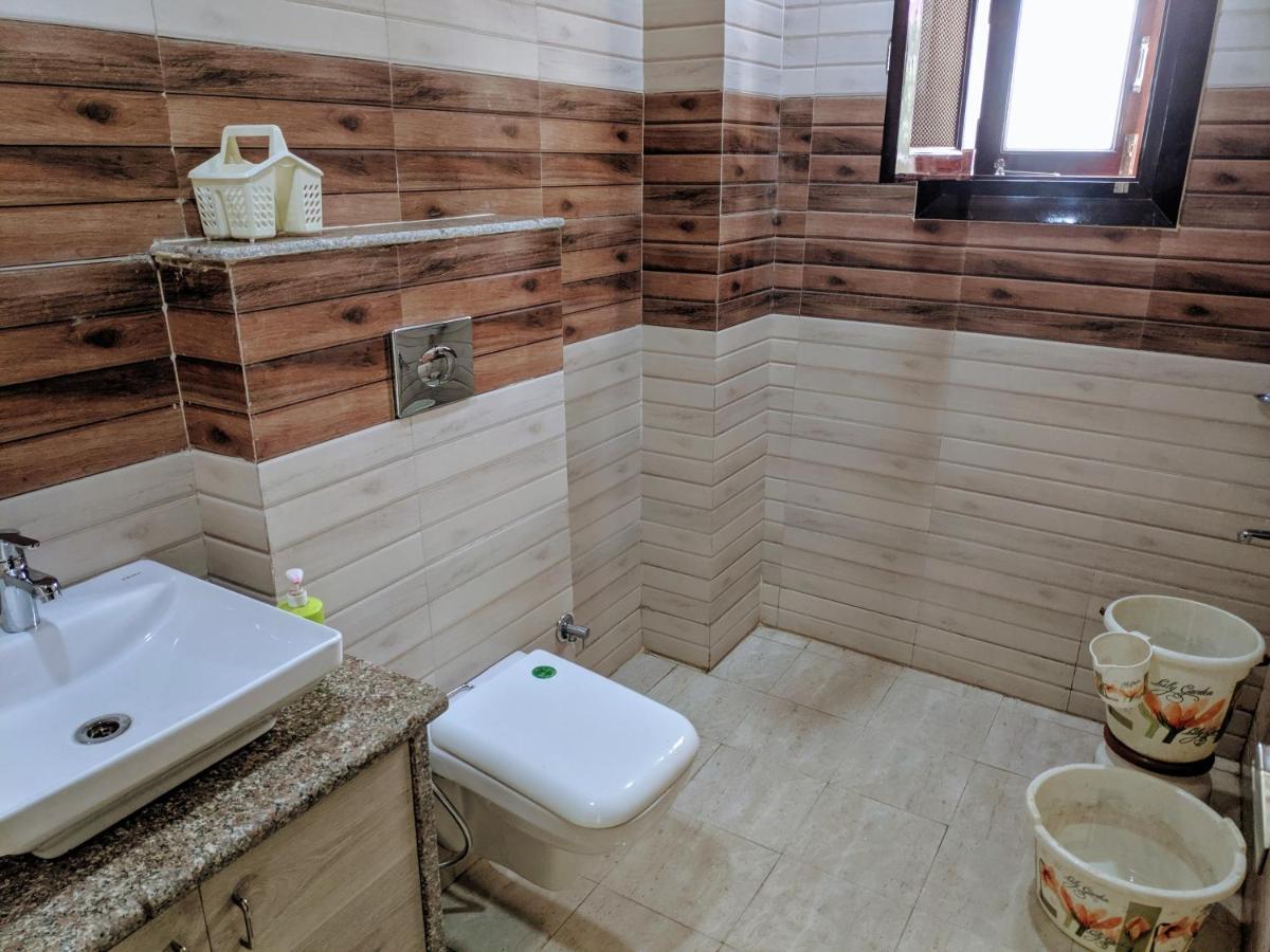 Bedchambers Serviced Apartments, Sector 38 Gurgaon Esterno foto