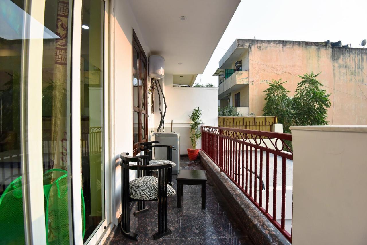 Bedchambers Serviced Apartments, Sector 38 Gurgaon Esterno foto